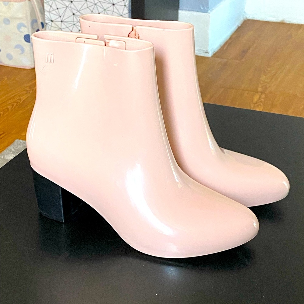 Melissa Ankle boots